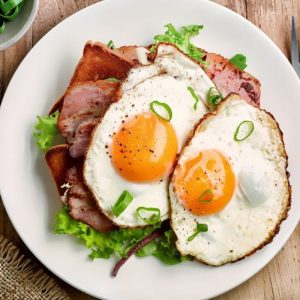 EGGS, MEAT & TOAST